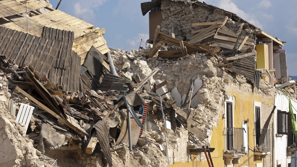 Terremoto, Escombros y Colapso., Pixabay